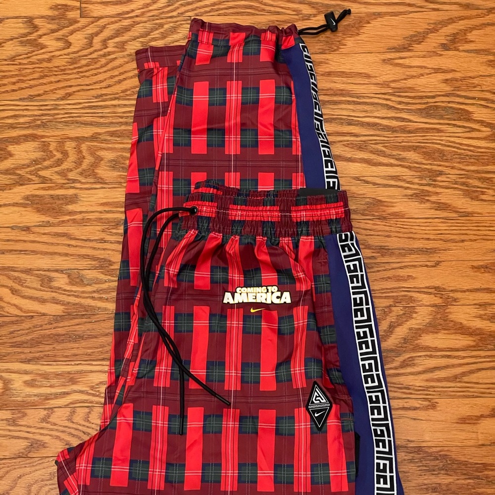 Nike GIANNIS Coming to America track pants